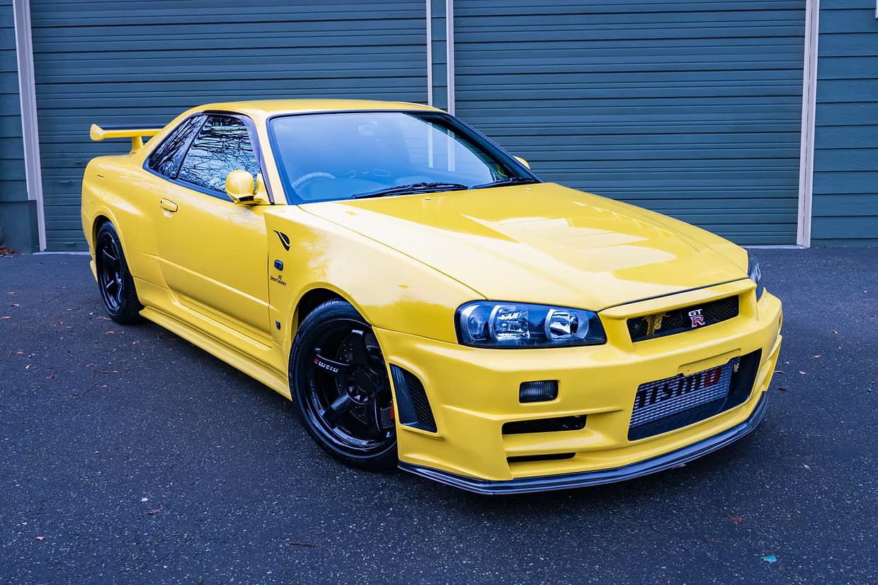 Nissan Skyline R34 GT-R